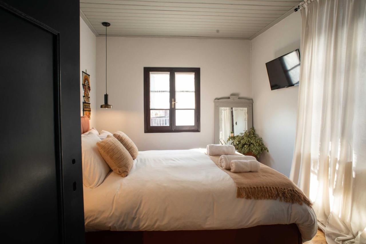 Philos Guesthouse มากรินิตซา ภายนอก รูปภาพ