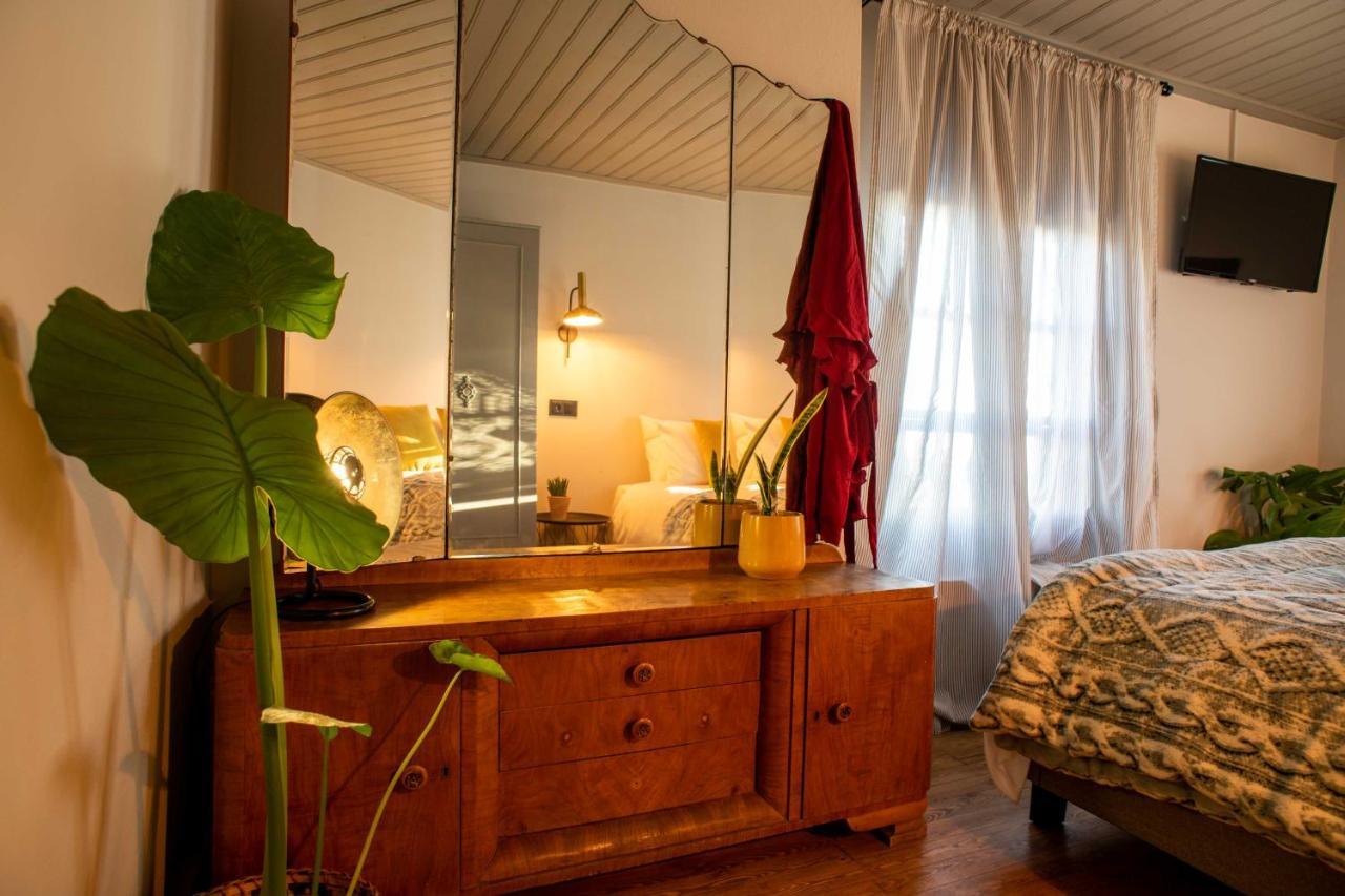 Philos Guesthouse มากรินิตซา ภายนอก รูปภาพ